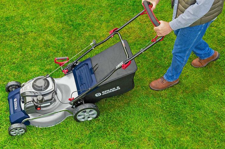 Spear and jackson petrol mower clearance